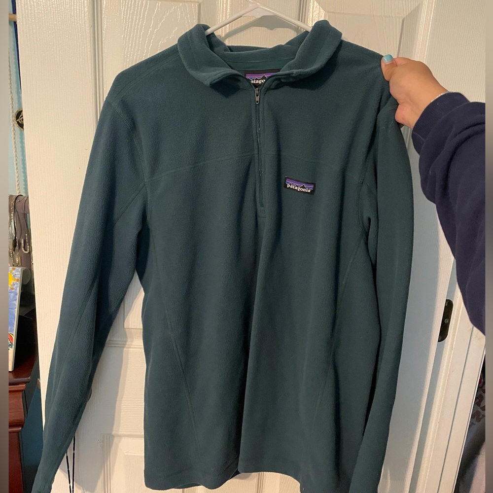 Patagonia fleece pullover